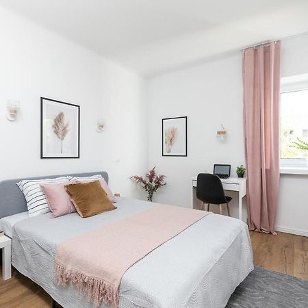 Superapart Nowolipki 23, Unwind In Urban Chic Apartament 华沙 外观 照片